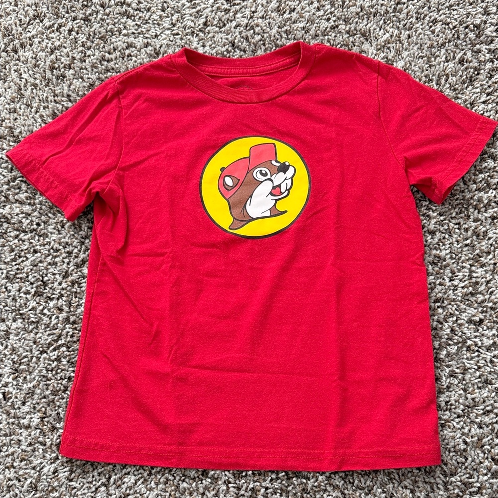 Buc-ees shirt